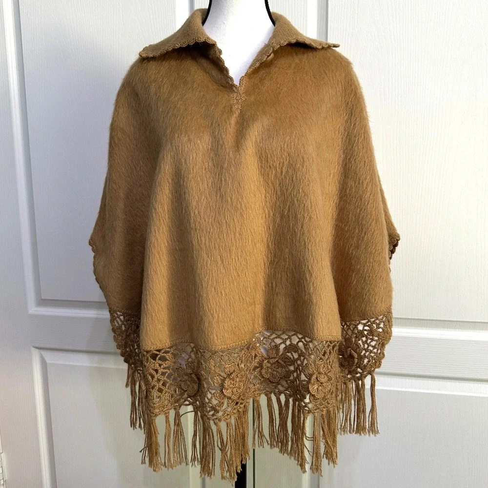 Alpaca Camargo Cape Poncho OS Camel Brown Crochet Lace Fringe Layer Peru Made